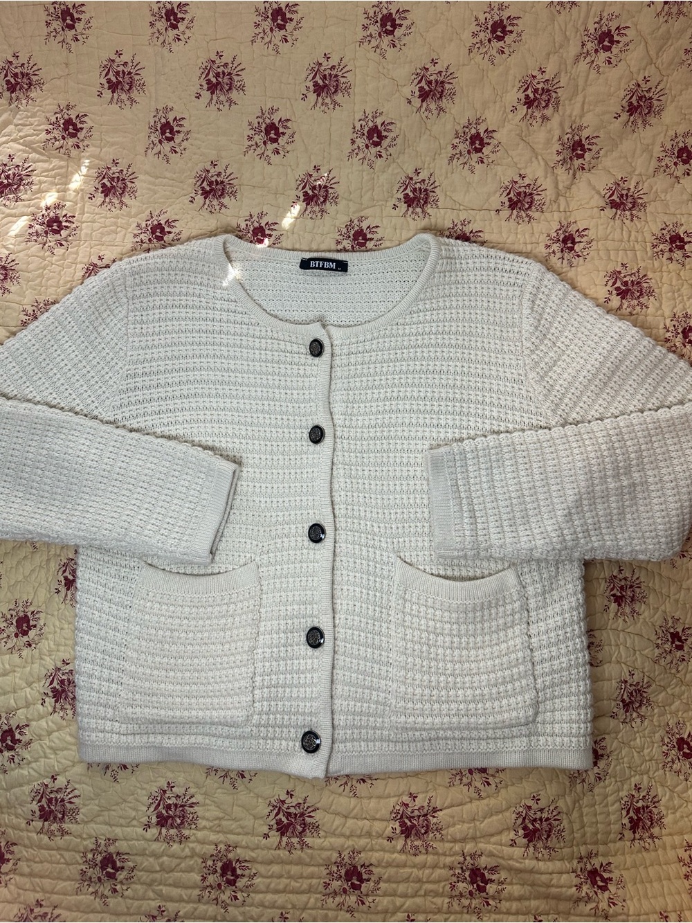 BTFBM Women’s Cream Ivory Textured Knit Button Front Cardigan Sweater Size M